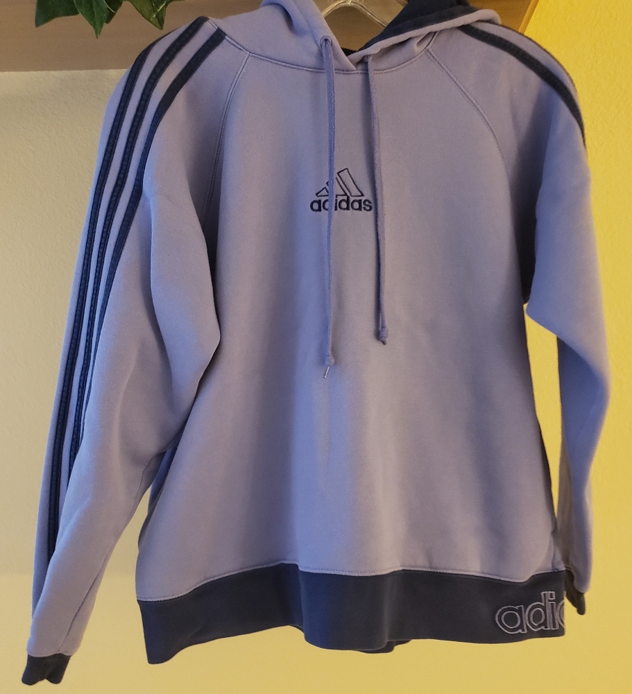 adidas • three stripes hoodie sweatshirt